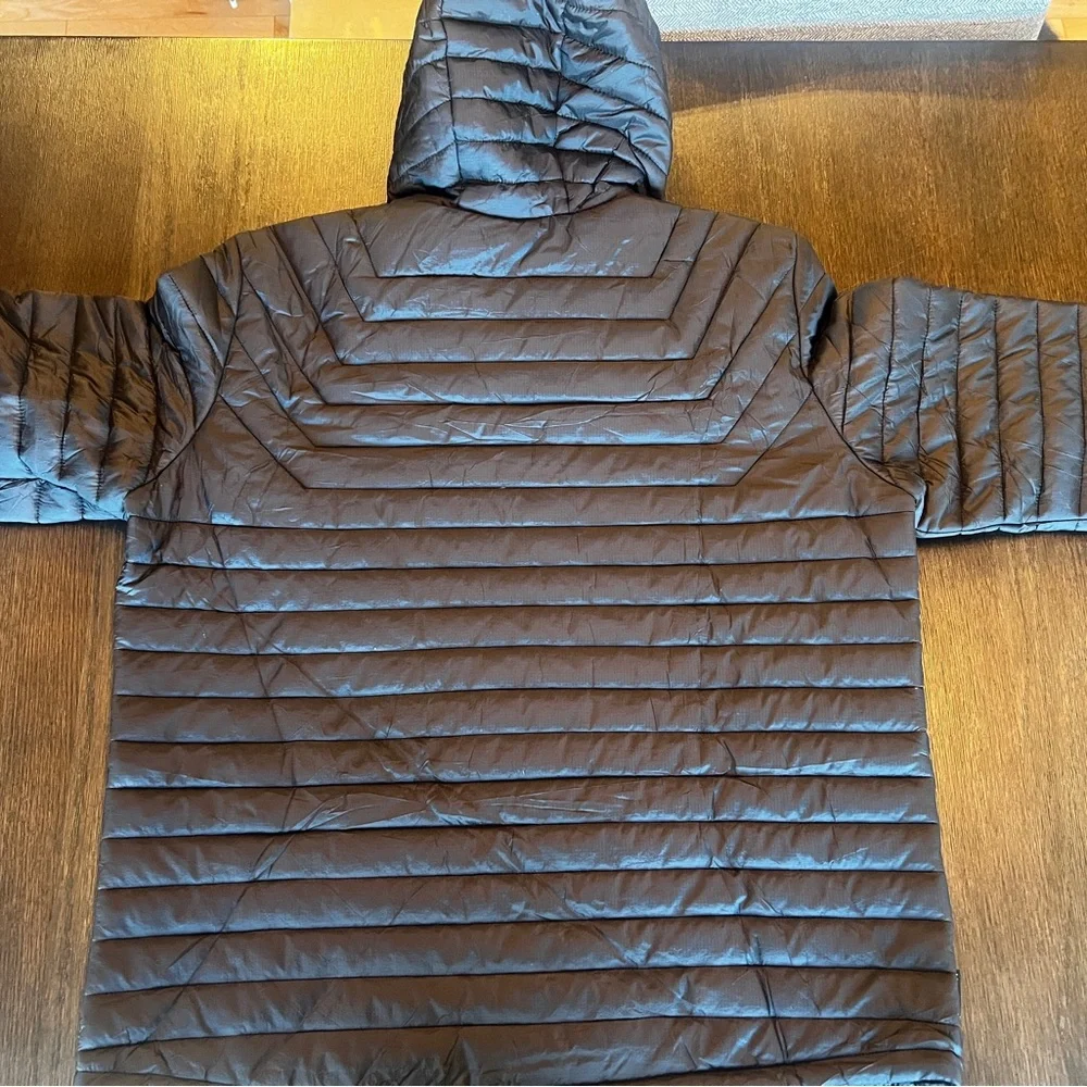 Stormtech Black Puffer Jacket - Picture 3 of 5